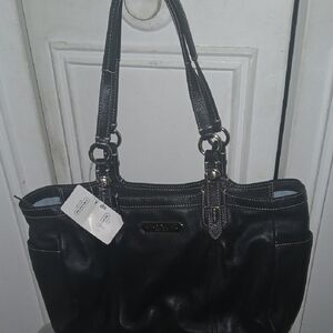 Coach Black Leather Glossy Shoulder Bag